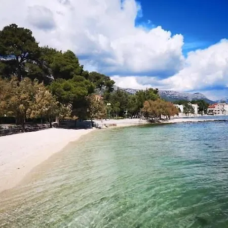 Apaso * Kaštela